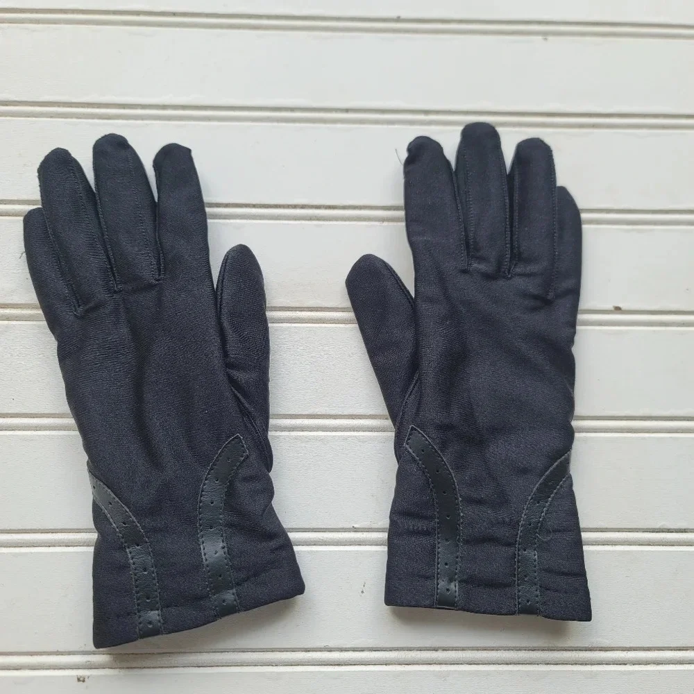 Vintage Thinsulate Black Stretch Leather  Fleece Lined Nylon Gloves OS